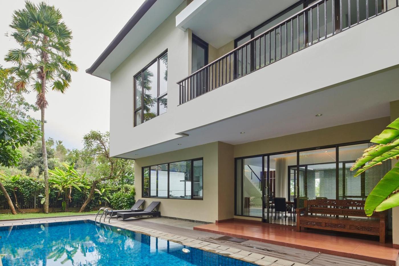 בנדונג Oyama City View Villa 4 Bedrooms With A Private Swimming Pool מראה חיצוני תמונה
